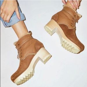 No.6 lander lace up sterling clog boots